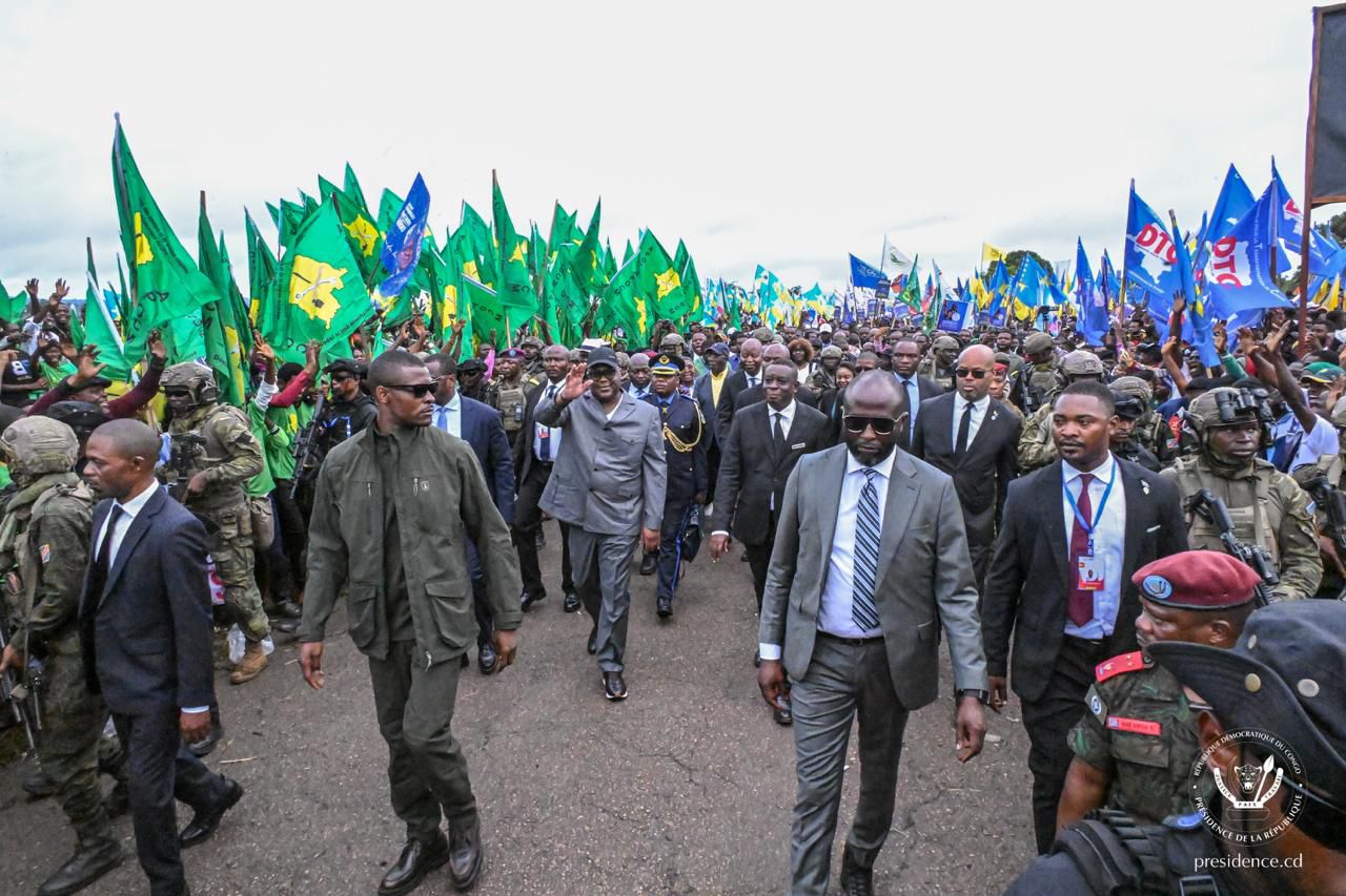 Kikwit a accueilli le Président de la République pour le déploiement du réseau de distribution électrique à partir de la centrale de Kakobola