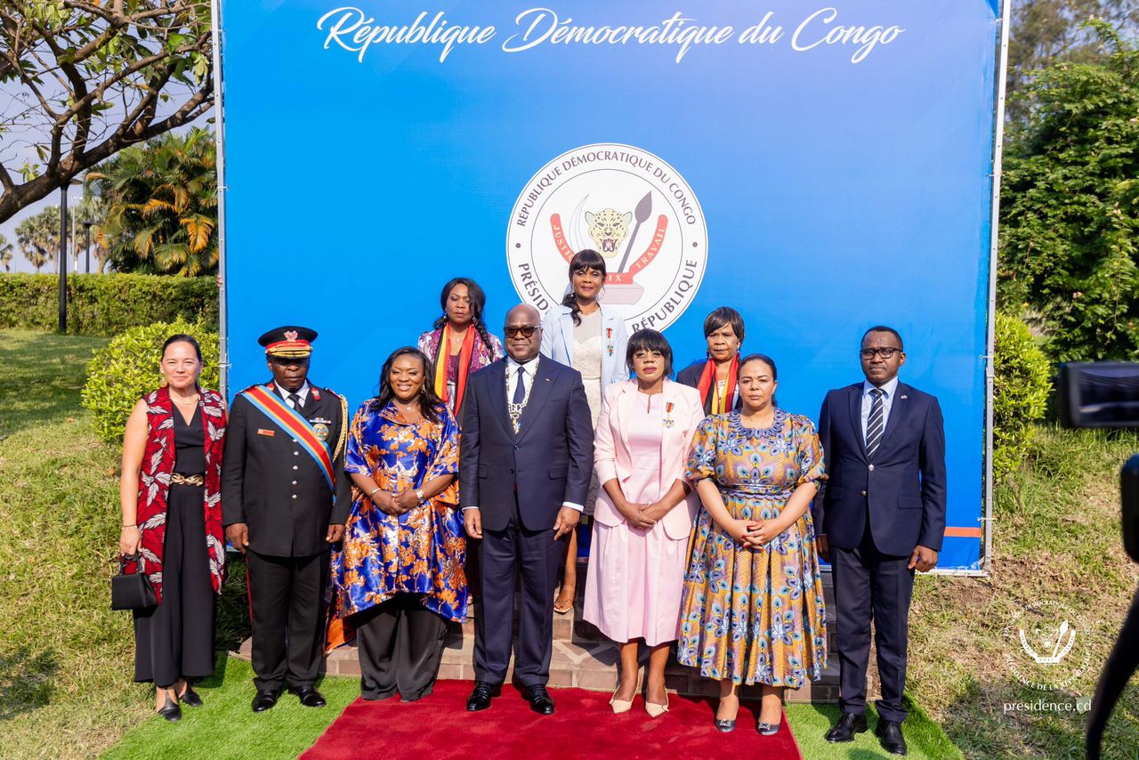 Le Chef de l'État a décoré cinq élues de Bruxelles-Capitale issues de la diaspora Congolaise