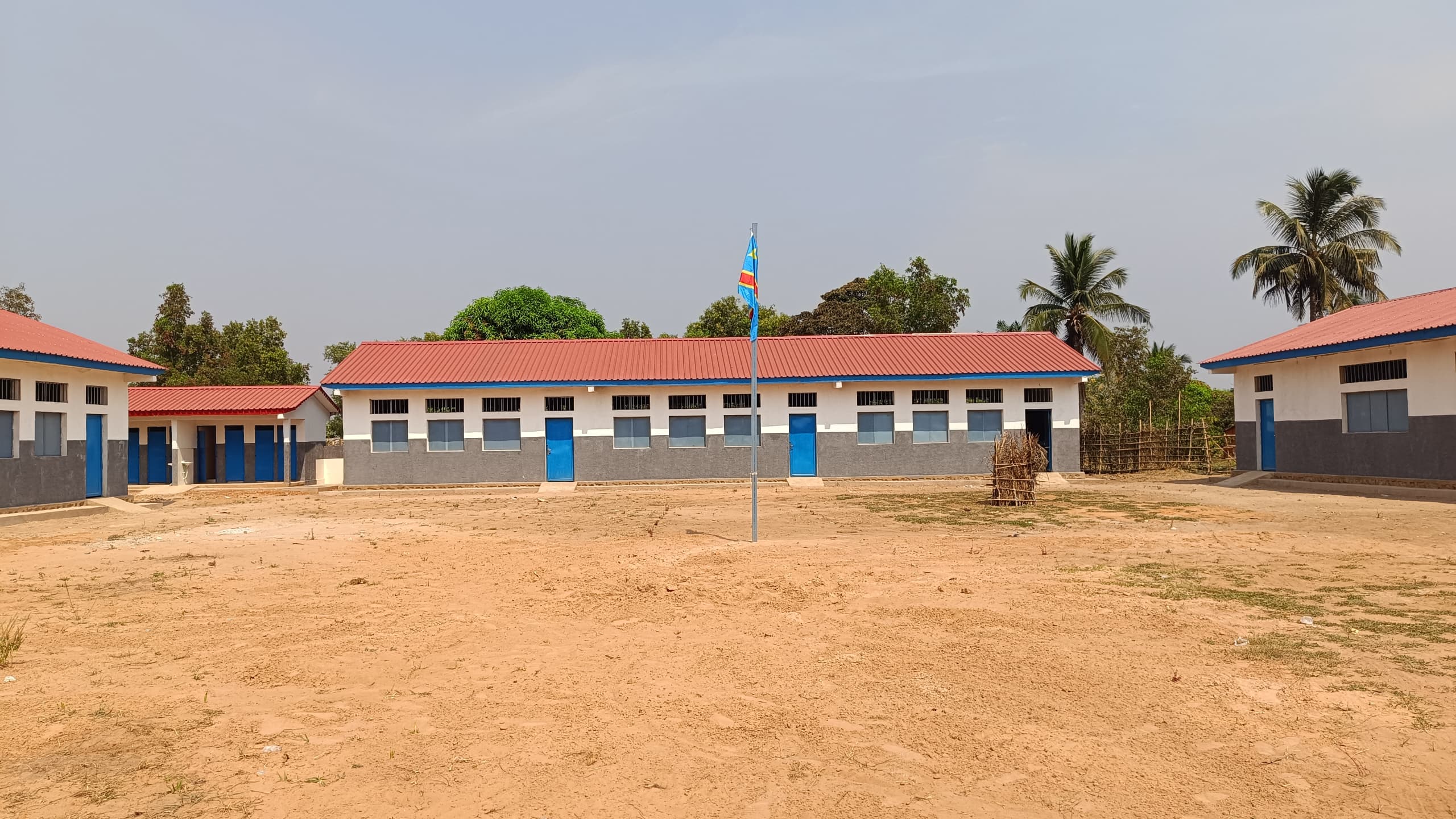 Ecole primaire Tshiatshiatshia