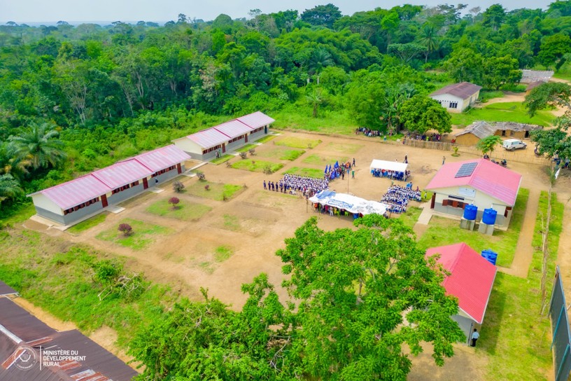 École Primaire BOMPONDE